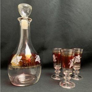 Fidenza Italy decanter and 3 Shot glasses Cranberry Red w/gold trim grapes